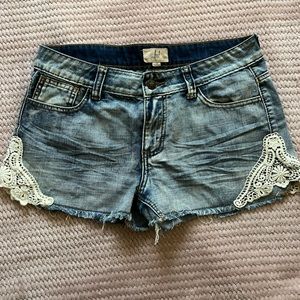 DENIM BOHO LOST shorts